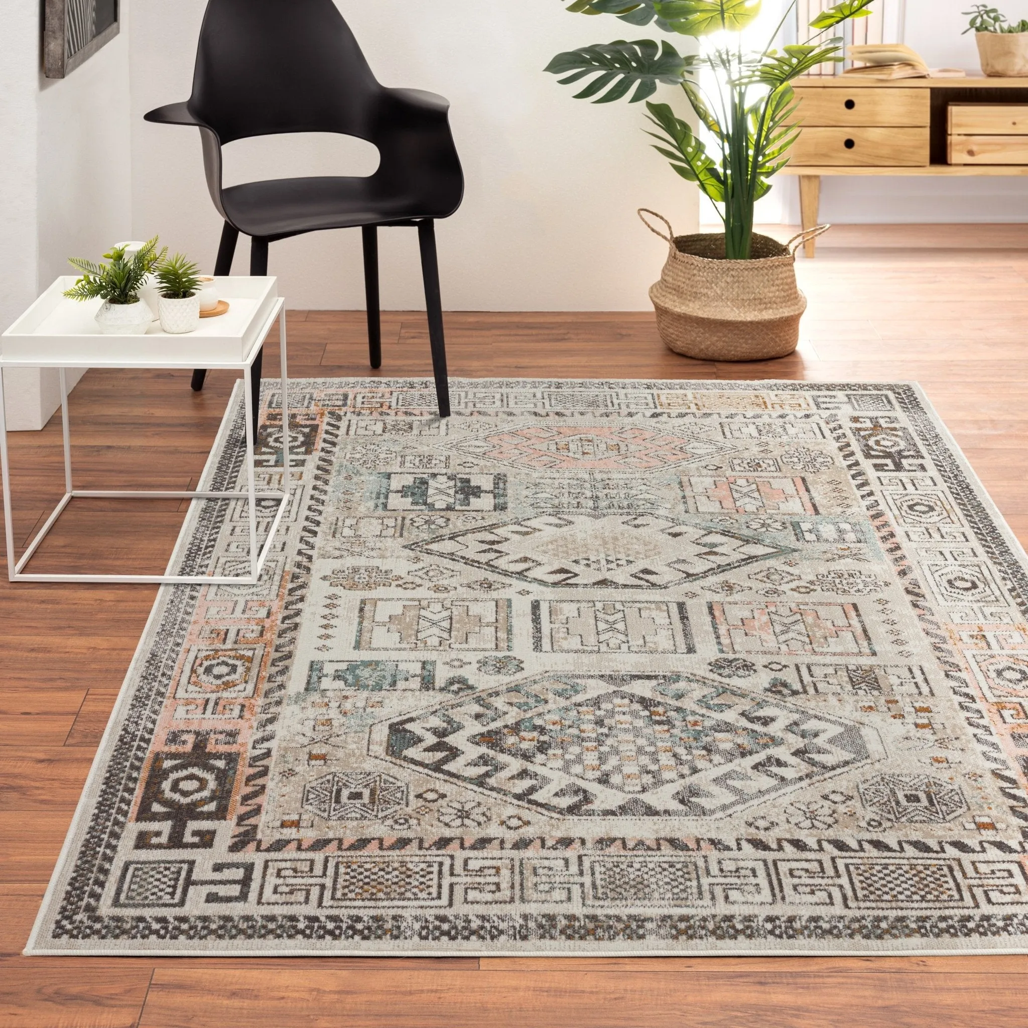 Antiquity 81474CRN Cream/Brown Rug