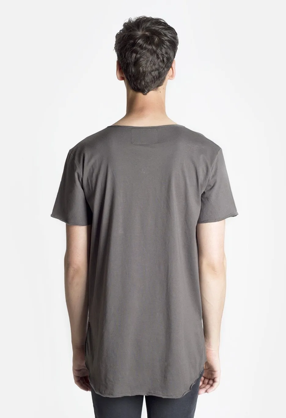 Basic Raw-Cut Short Sleeve Tee in Gunmetal Gray