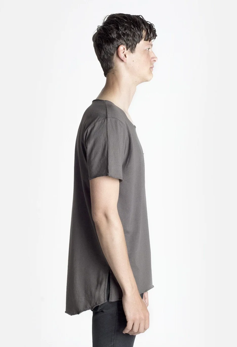 Basic Raw-Cut Short Sleeve Tee in Gunmetal Gray