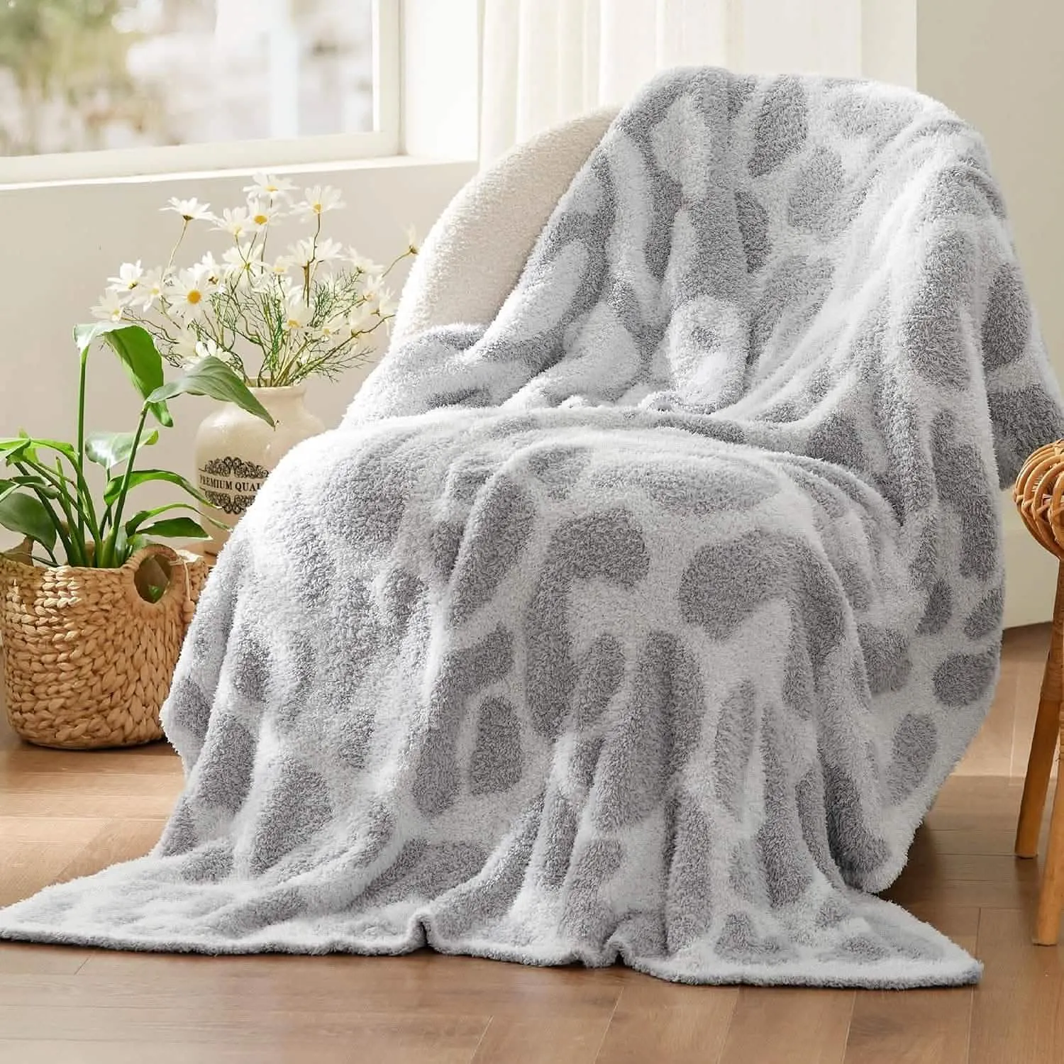 Bedsure Fluffy Fuzzy Plush Knit Throw Blanket