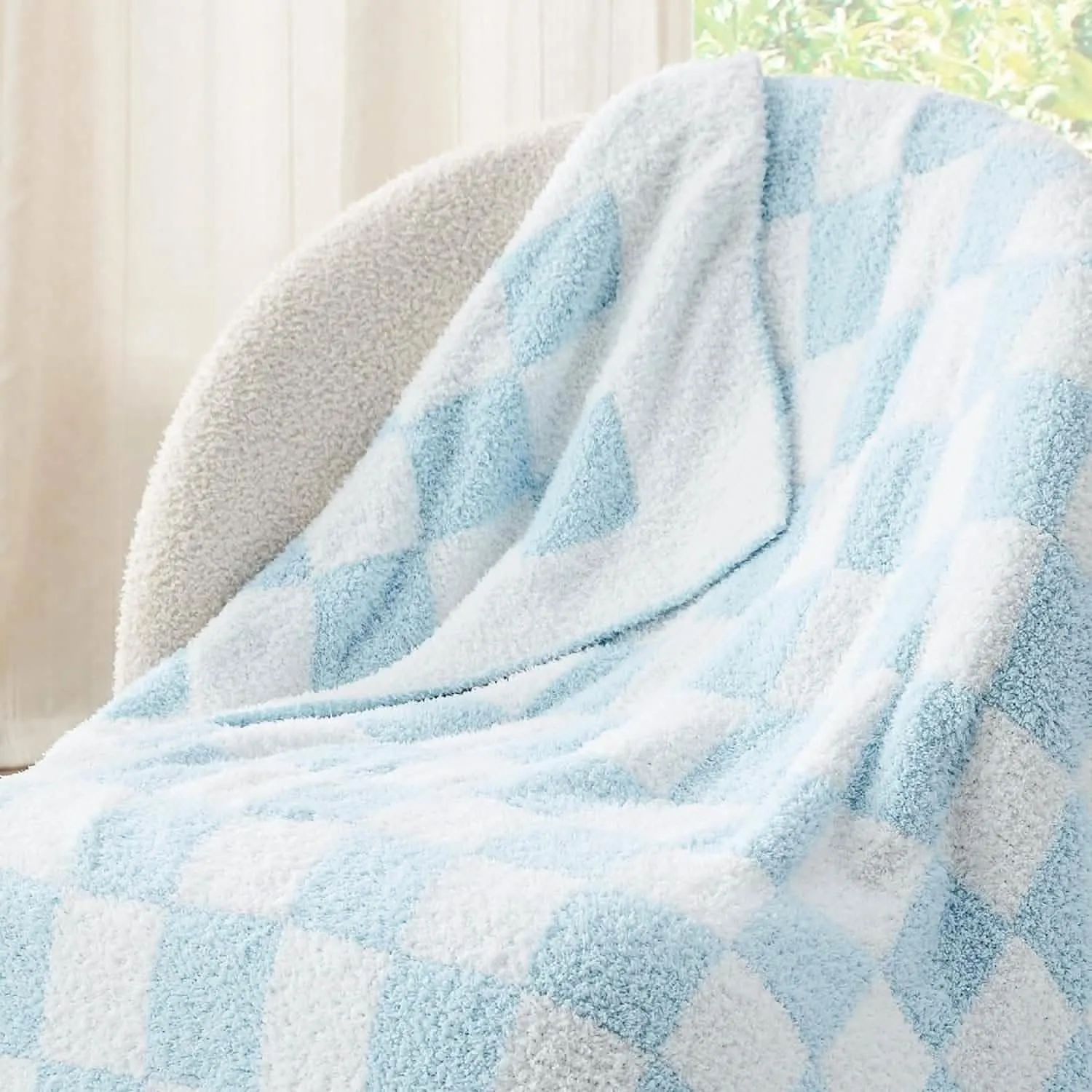 Bedsure Fluffy Fuzzy Plush Knit Throw Blanket