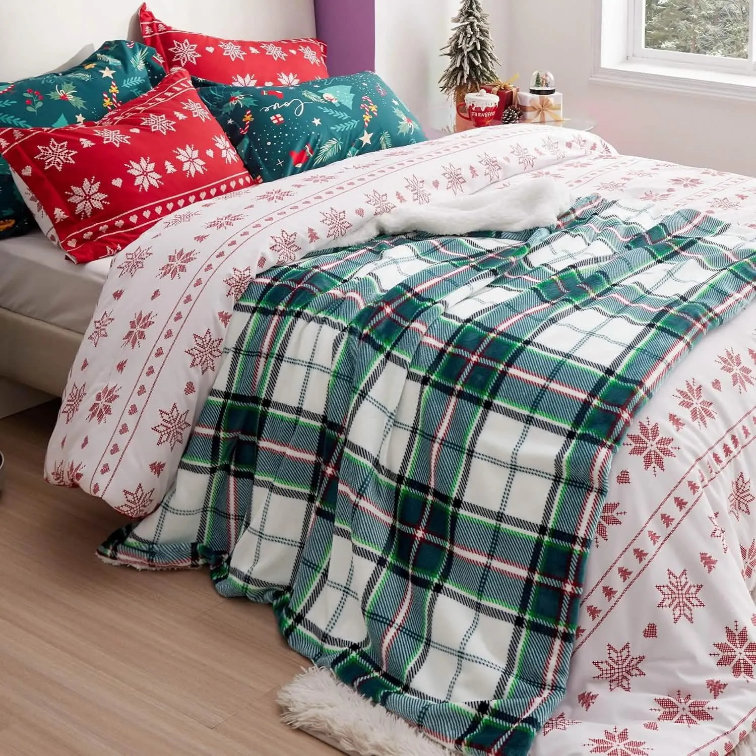 Bedsure Printed Throw Sherpa Blanket christmas Green