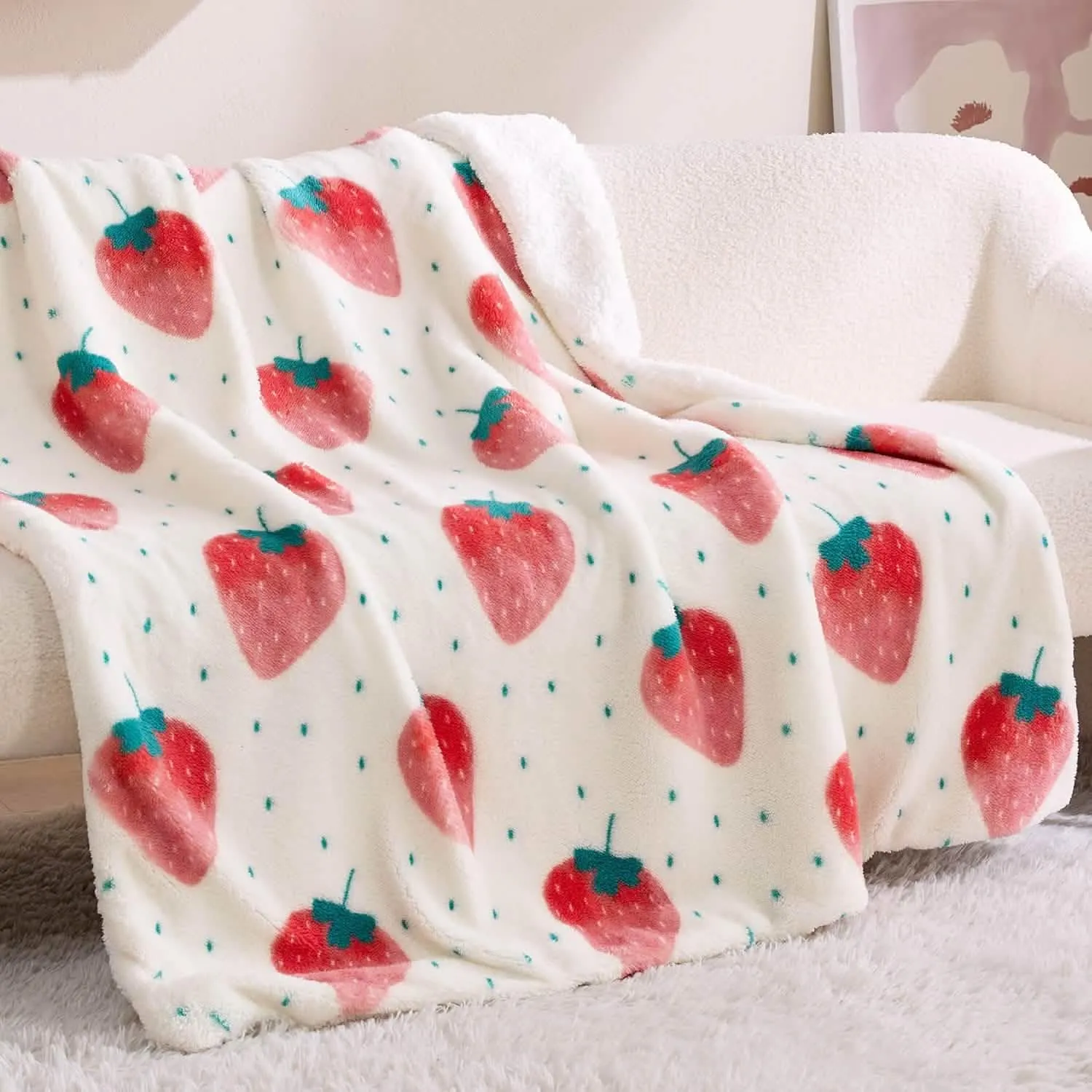 Bedsure Printed Throw Sherpa Blanket strawberry Dots