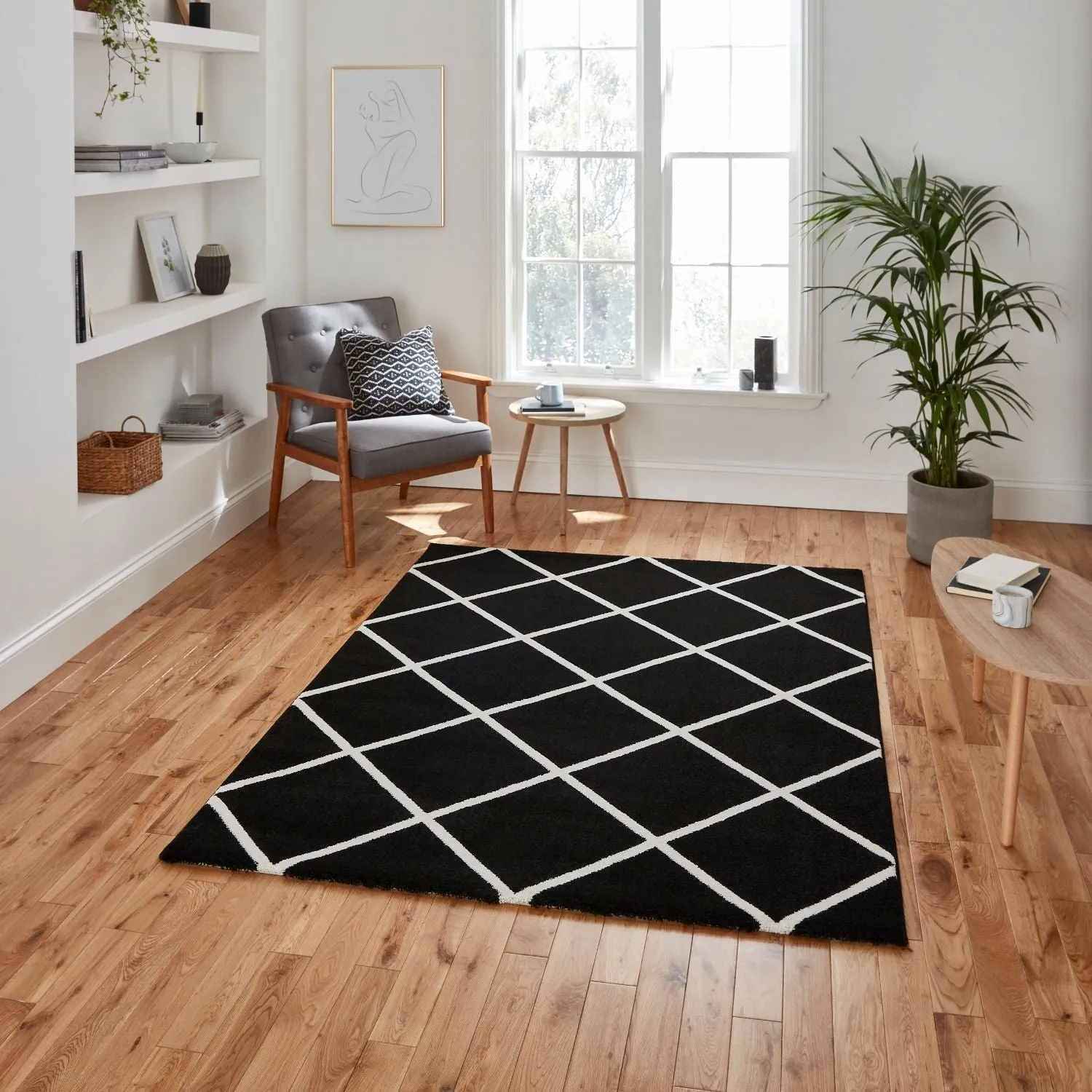 Brooklyn BRK35 Black and White Modern Diamond Rug