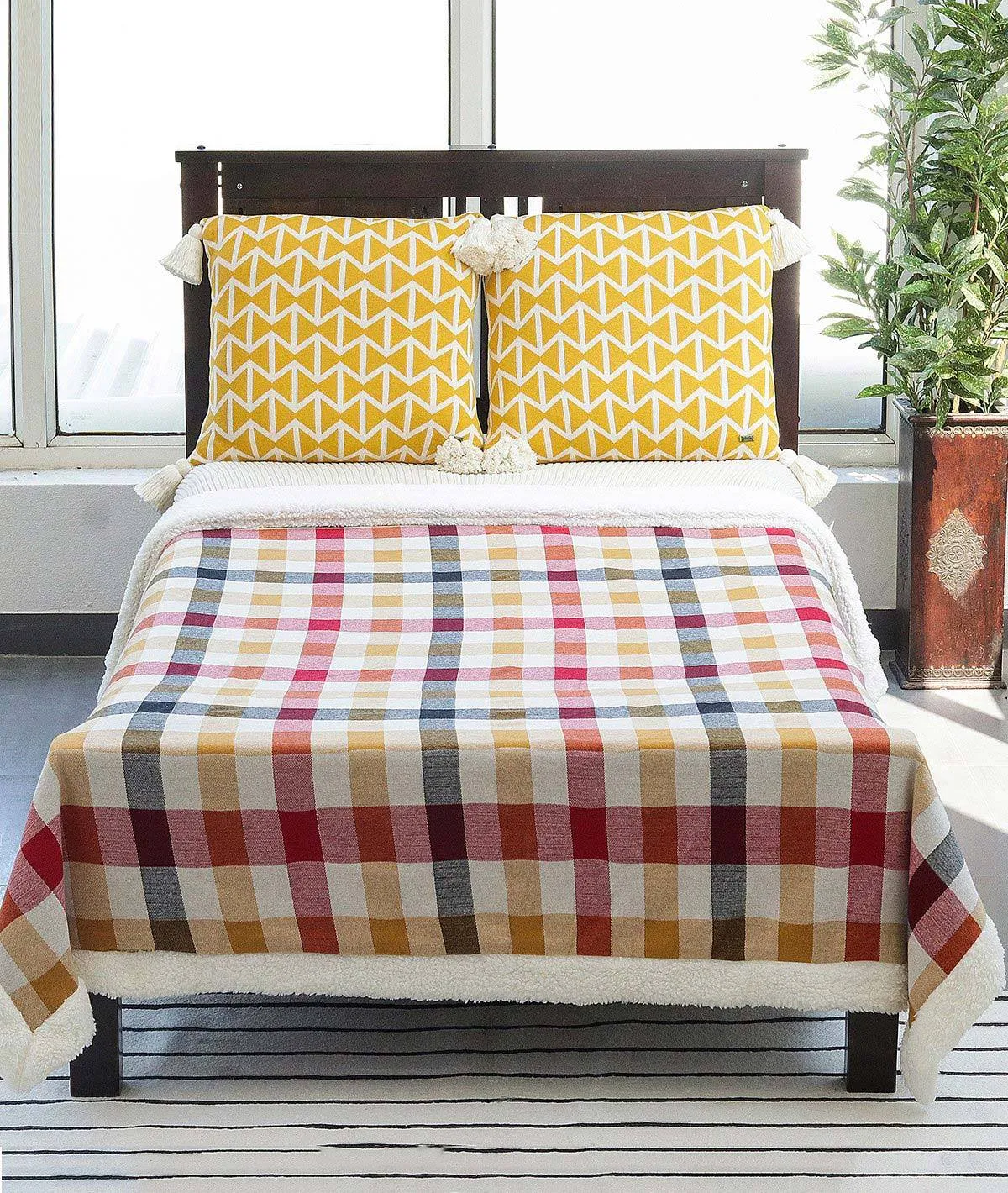 Colour Vibe - Multicolor Cotton Knitted Single Bed Blanket layered with Warm Sherpa Fabric