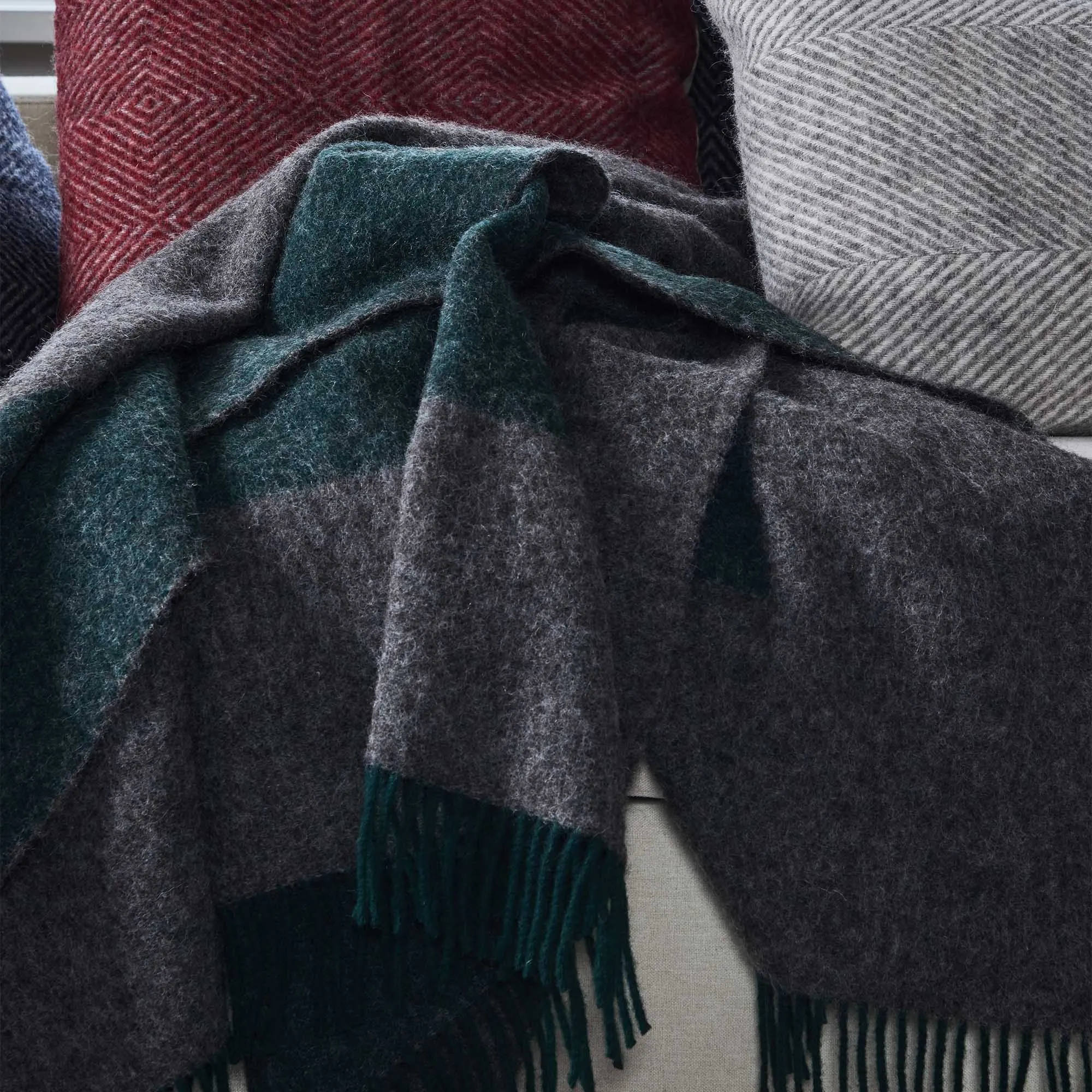 Karby Wool Blanket [Dark green/Grey melange]